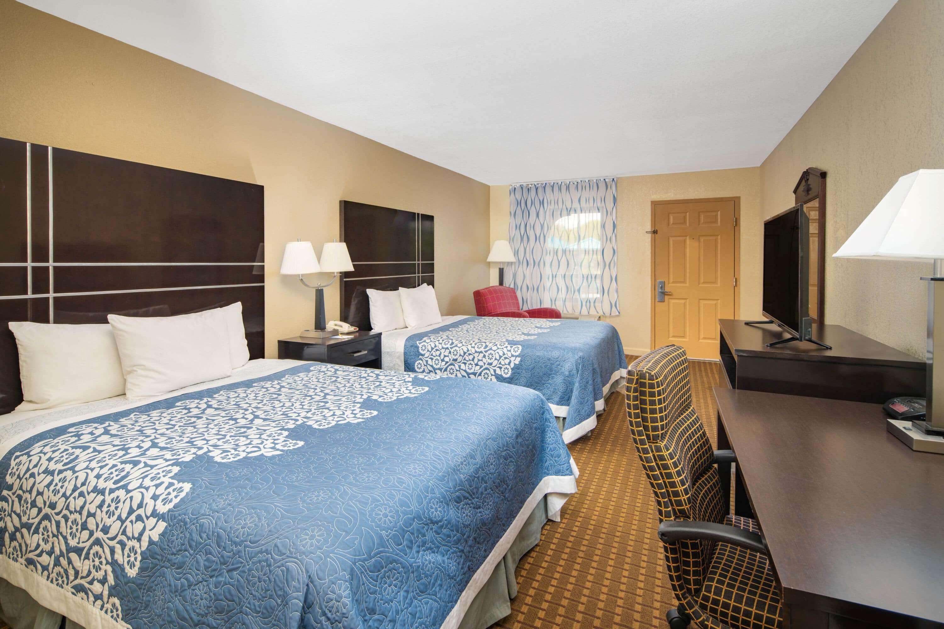 Days Inn By Wyndham Thomaston Exterior photo